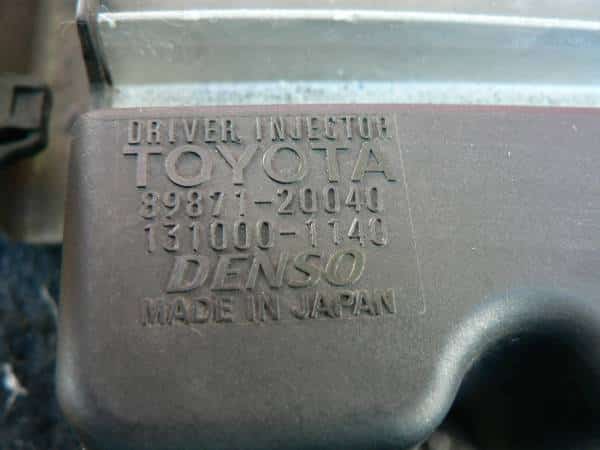Used]Fuel Injector TOYOTA Voxy AZR60 2003 89871-20040 - BE FORWARD