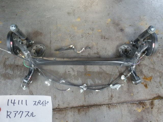 [Used]Rear Axle Beam Assembly TOYOTA Spade 2014 DBA-NCP141 4210152192 ...