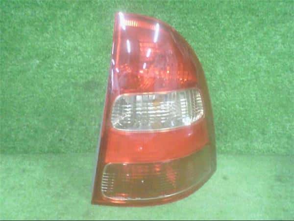 Used Right Tail Light Toyota Corolla Fielder 2000 Ta Zze123g Be Right Tail Light Toyota Corolla Fielder 2000 Ta Zze123g