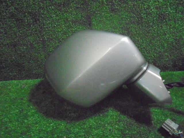 Honda Zest 09 Dba Je1 Right Side Mirror Used Pa Ebay