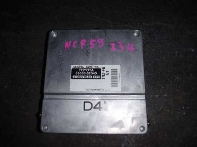 Used]Engine Control Unit / ECU TOYOTA Succeed 2002 UA-NCP58G