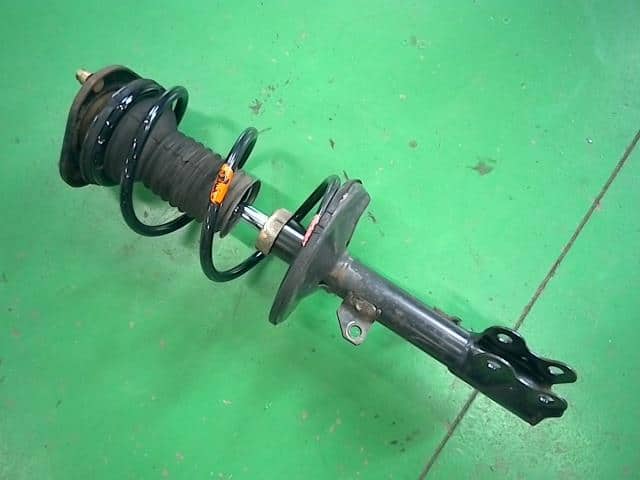 Used Front Right Strut Toyota Corolla 2001 Ta Nze121 4851080015 Be Forward Auto Parts