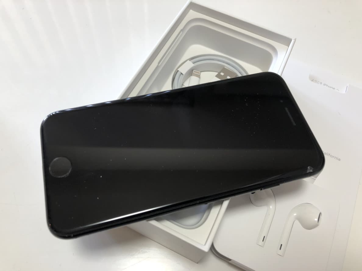 Used]Equipped with all iPhone 7 iPhone AIPHONE 256GB jet black SIM