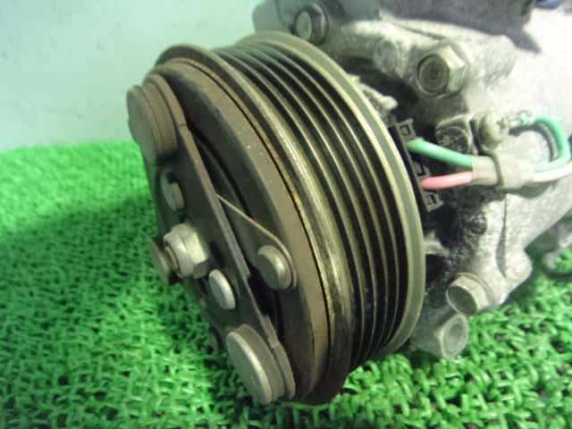 Used]Life JC1 air conditioner compressor [14882265] - BE FORWARD