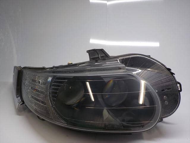 特売中 ヘッド ライト ウィンカー 左 サーブ 9-5 EB205 89006768 VALEO