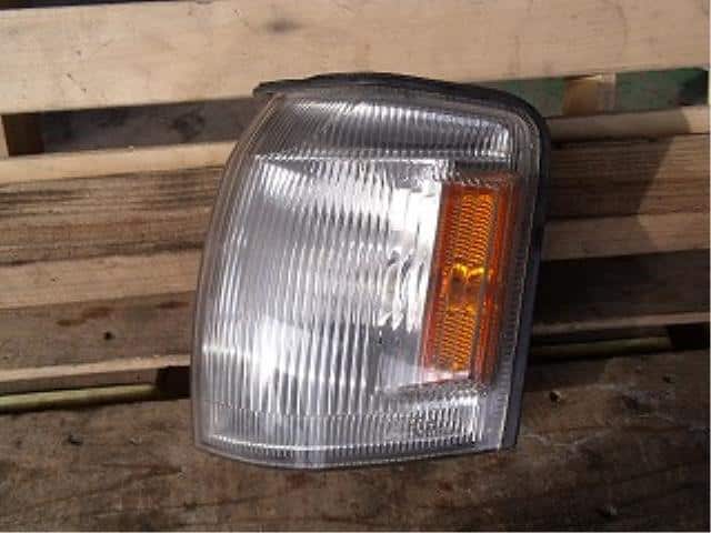 Used]Crown JZS155 Left Front Clearance Lamp [7473612] - BE FORWARD Auto  Parts