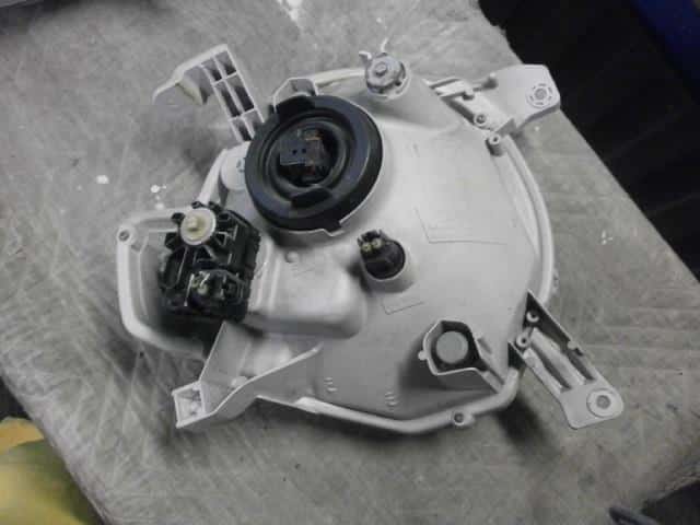 Used]Mira Cocoa L675S left headlight [14944221] - BE FORWARD Auto