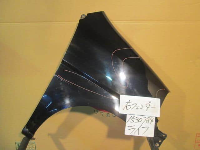 12245781-1.jpg