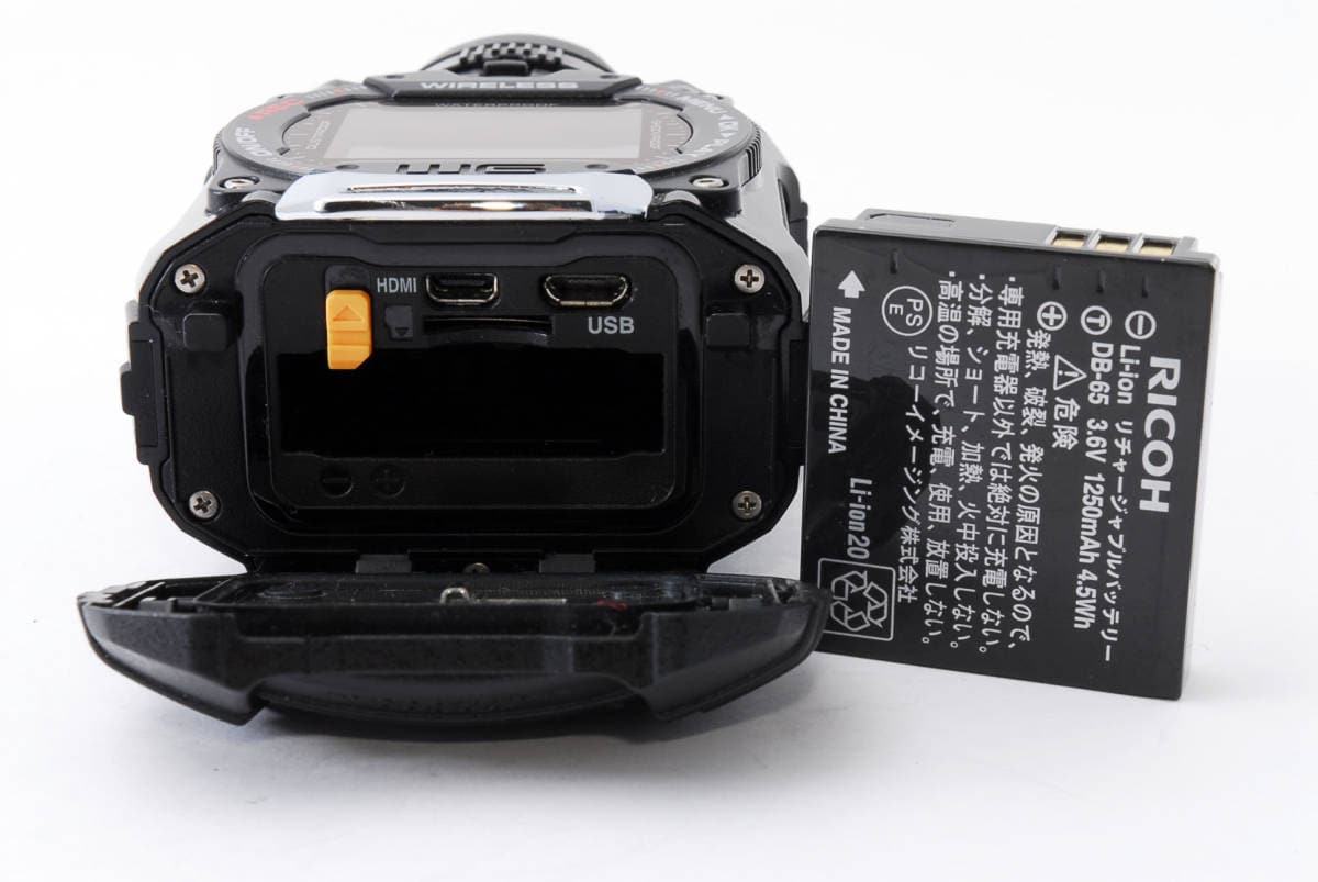 Used]Black #339045 with a lot of RICOH RICOH WG-M1 waterproofing action  camera accessories lens cap - BE FORWARD Store