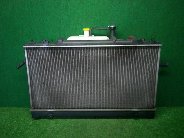 Used]Radiator MAZDA Atenza 2004 UA-GG3S L33315200A - BE FORWARD