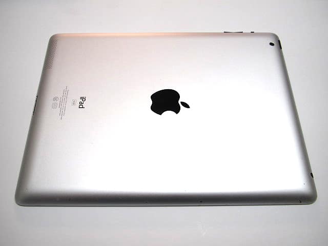[Used]The APPLE iPad 2 Wi-Fi model WHITE 16GB MC979J/A second generation