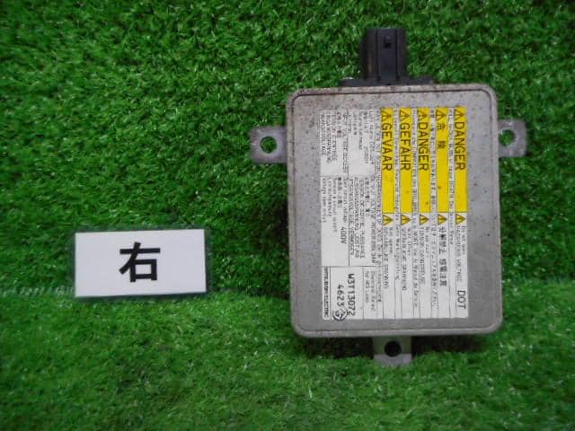 フィット DBA-GK3 右HIDコントロール 33109-T5A-J012 Control フィット