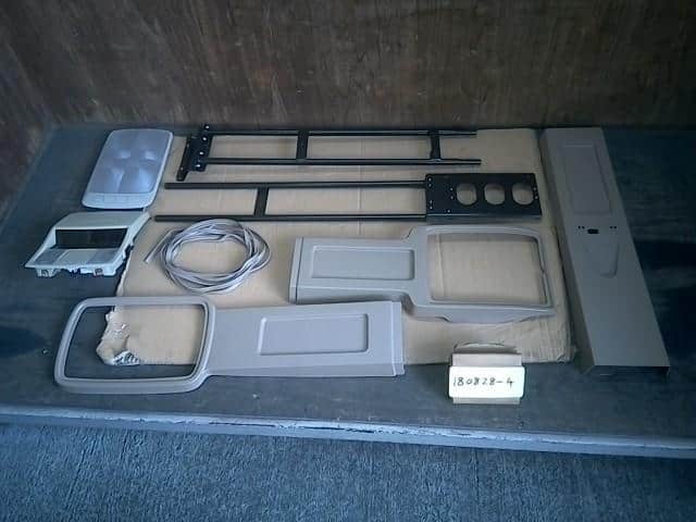 Used Interior Parts Nissan Elgrand 2005 Cba Mne51