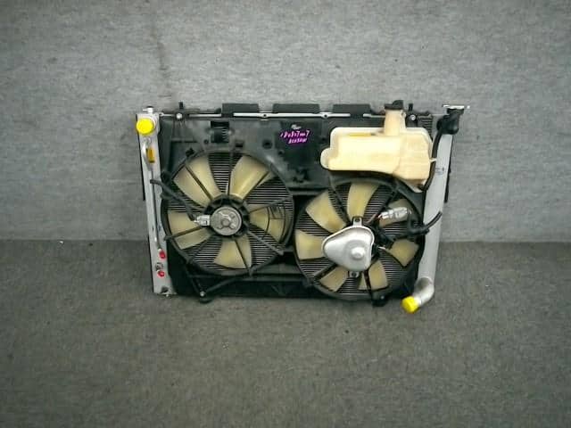 [Used]Radiator TOYOTA Harrier 2003 UA-ACU30W 1604128380 - BE FORWARD ...