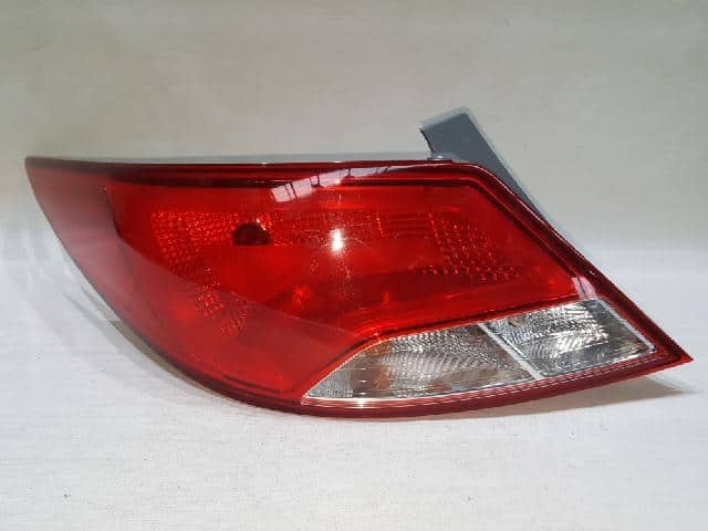 New Old Stock OEM EXPORT Dodge Viper Left Tail Light Tail Lamp NON-US 4848425