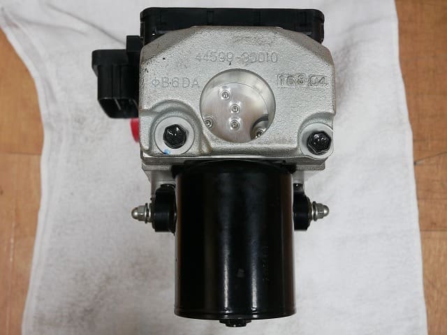 Used]◎27765 ☆AHR20 ESTIMA hybrid ☆ ABS actuator ABS modulator