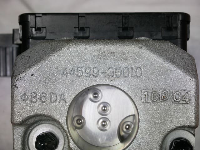 Used]◎27765 ☆AHR20 ESTIMA hybrid ☆ ABS actuator ABS modulator