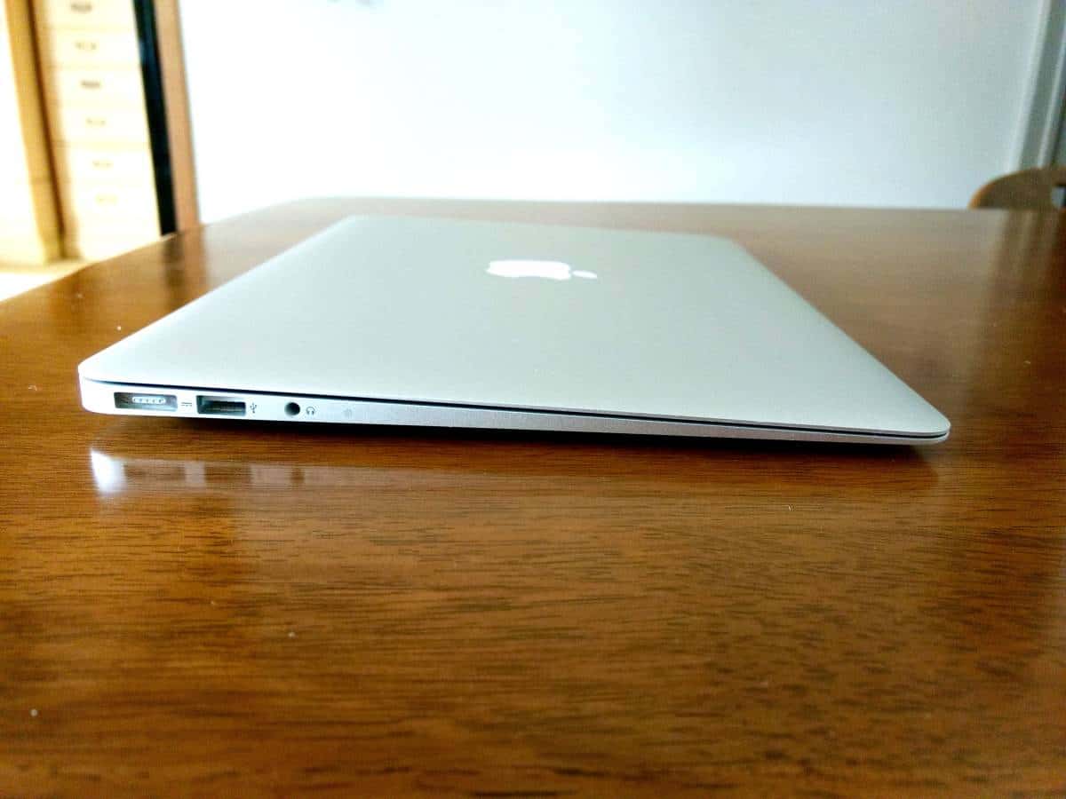 Used]Apple ☆MacBook Air 2012 13 inches 1.8GHz Core i5 SSD 128GB
