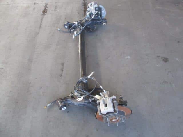 Used]Rear Axle Beam Assembly SUZUKI Swift 2014 CBA-ZC32S