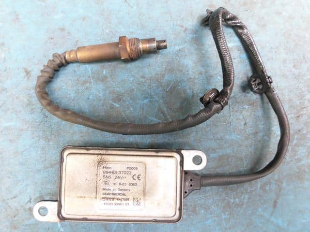 Used]Catalyst HINO Dutro 2015 TKG-XZU720 8946337022 - BE