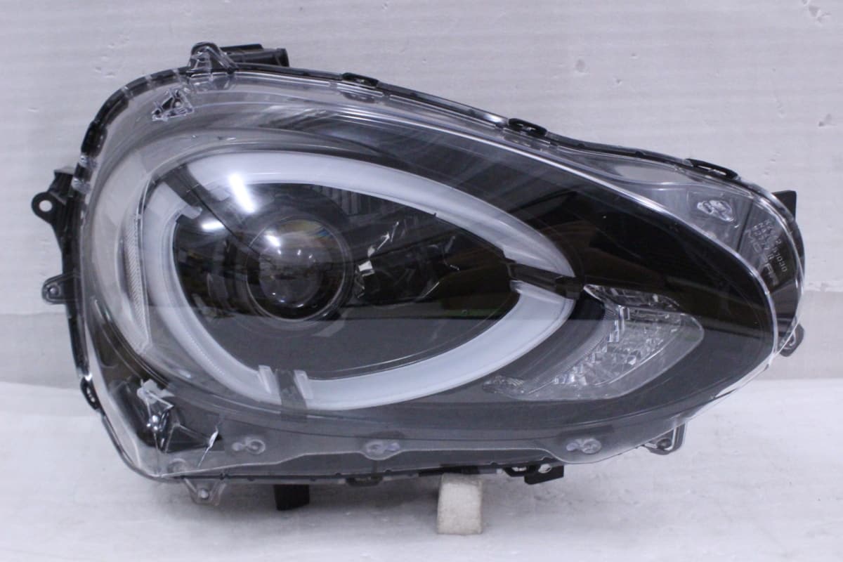fiat 124 spider headlights