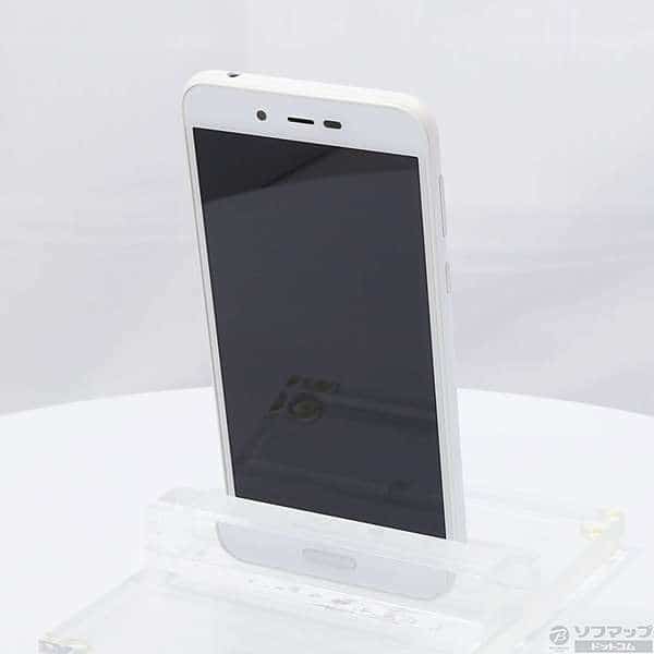 SHARP - 新品未開封　AQUOSsense lite  ホワイト　sh-m05 デザイン｜AQUOS sense lite SH-M05｜製品ラインアップ｜AQUOS