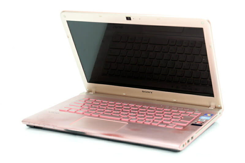 VAIO Eシリーズ14P SVE14A1AJ Core i5搭載モデ　ジャンク SONY VAIO Eシリーズ14P SVE14A1AJ Core i5搭載モデル [シルバー] 価格