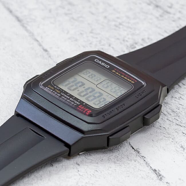 New]Casio Unisex Kids Digital Date Standard Watch Black F-201WA-1A - BE  FORWARD Store