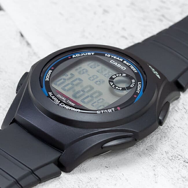 casio f200w