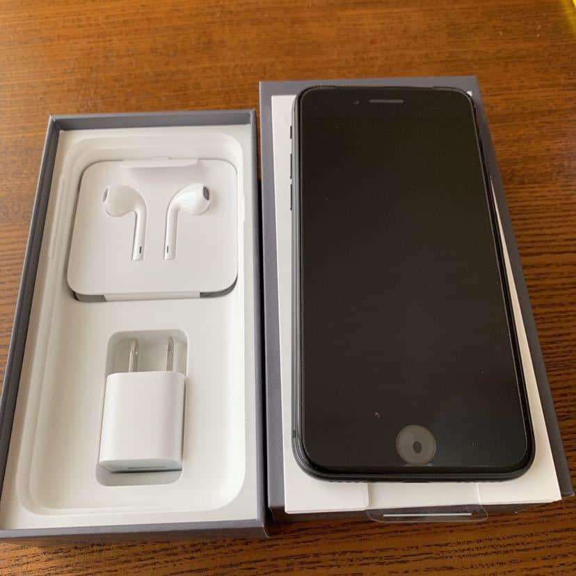 New]iPhone 8 64GB space gray SIM-free - BE FORWARD Store