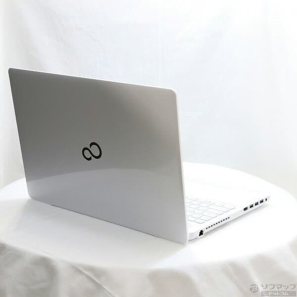 Fujitsu LIFEBOOK ホワイト Used]FUJITSU LIFEBOOK AH45/A3 FMVA45A3W premium white [Windows 10