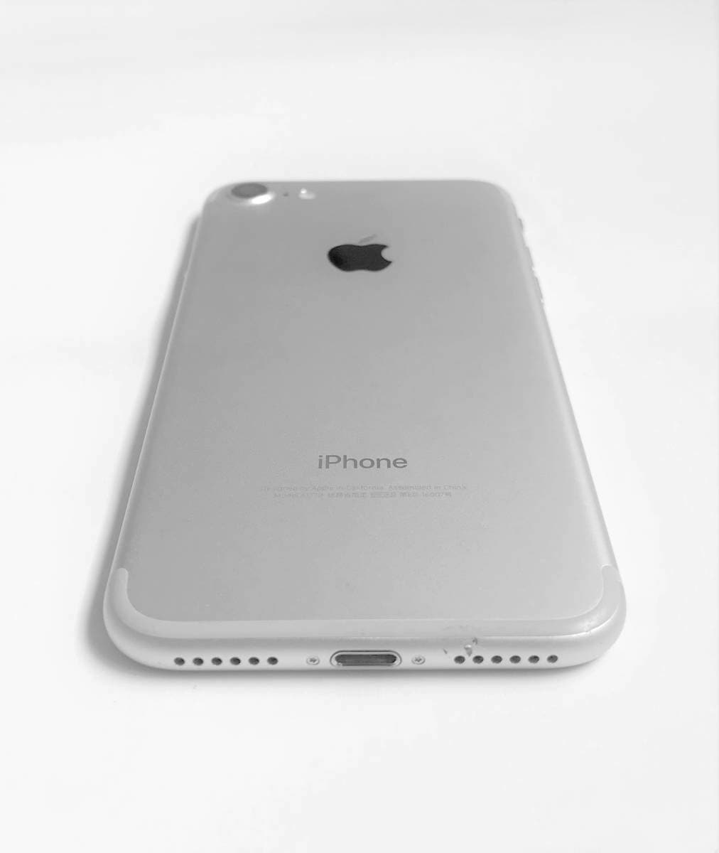 Used]Good Condition iPhone7 SIM-free 32GB [91% of battery] silver