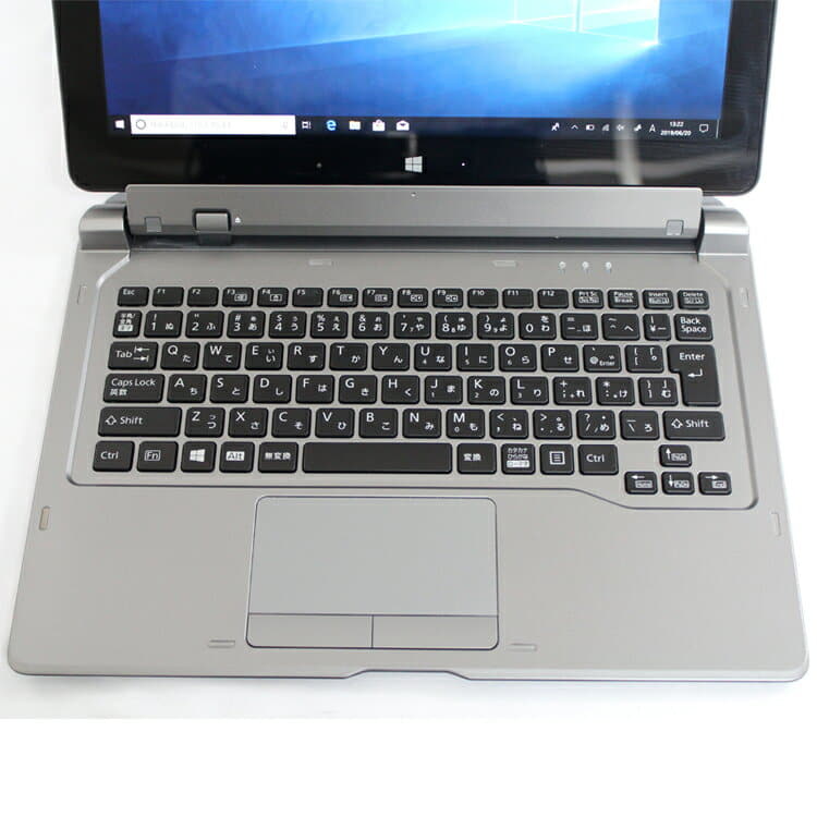 Fujitsu ARROWS Tab Q665 ⁄ M Memory 4GB SSD128GB Windows10 Core M