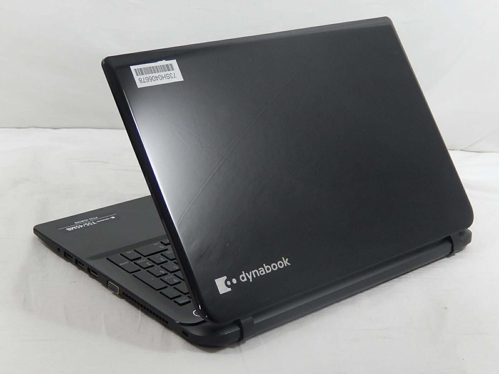 TOSHIBA dynabook T55/45MB Core i3 4025U SSD512 Windows11
