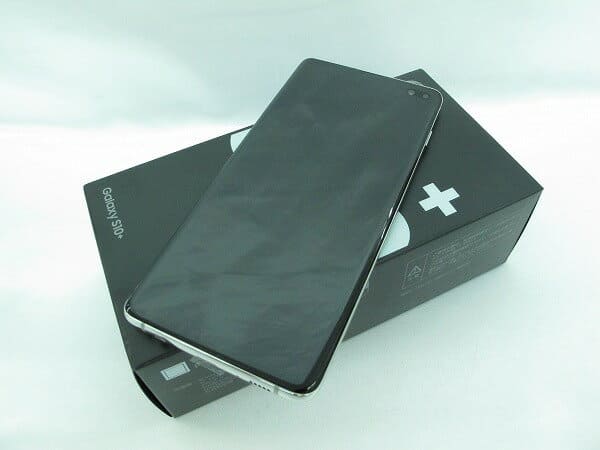 Used]au Samsung Galaxy S10+ SCV42 prism white - BE FORWARD Store