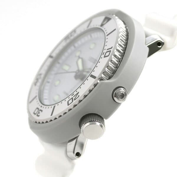 New]SEIKO -limited model LOWERCASE 45mm solar watch men white