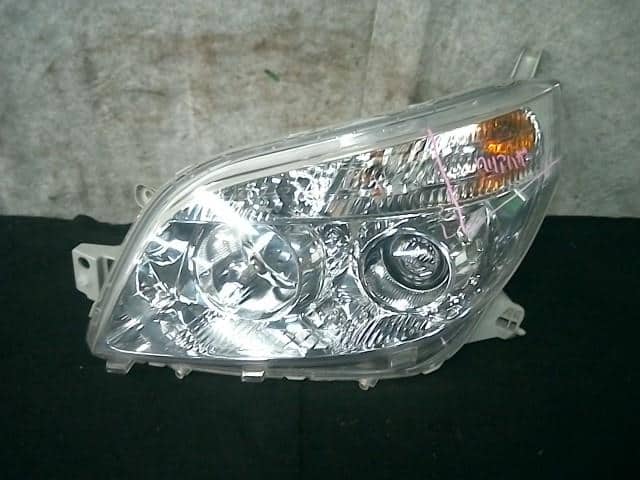 トヨタ　ラッシュ　右ヘッドライト　J210E トヨタ ラッシュ 右ヘッドライト J210E 2025年最新】Yahoo