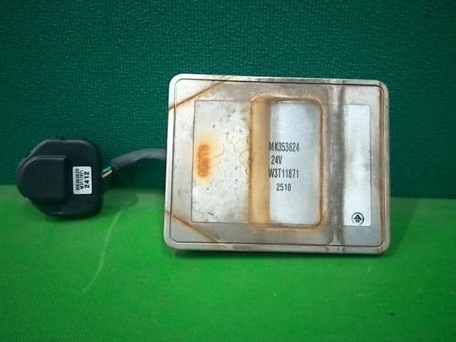 三菱フソーMK353624