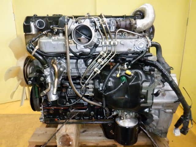 [Used]4HF1 Engine ISUZU ELF 2001 KK-BKR66E - BE FORWARD Auto Parts