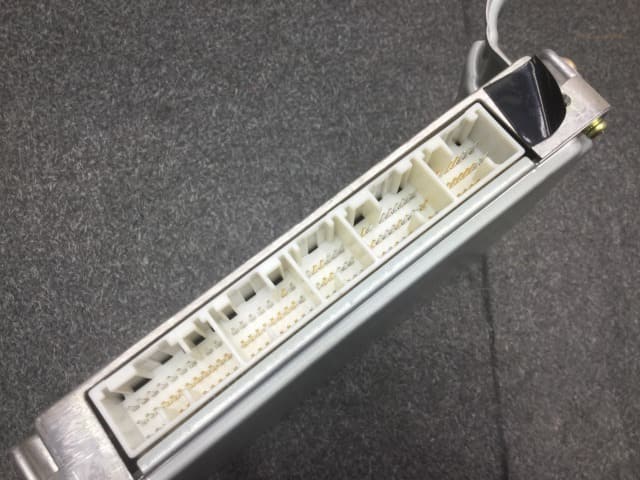 Used]With TY096 UZJ100W Land Cruiser VX limited 4WD 2UZ-FE Engine