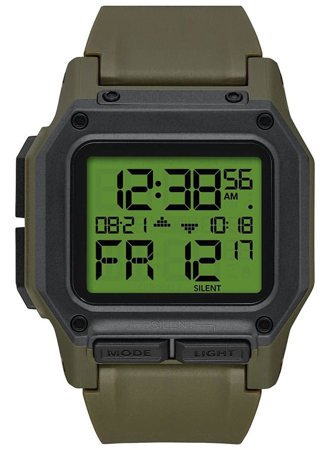 nixon regulus surplus