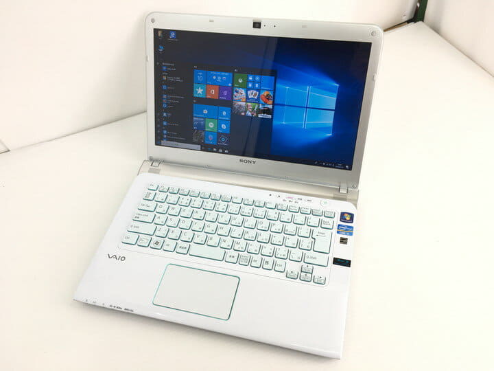 15 SONY VAIO SVE14AC12N