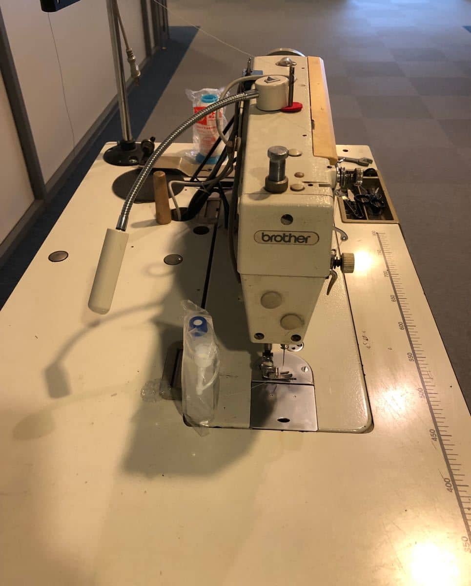 Used]BROTHER DB2-B737-315 MarkII Thread trimming sewing machine