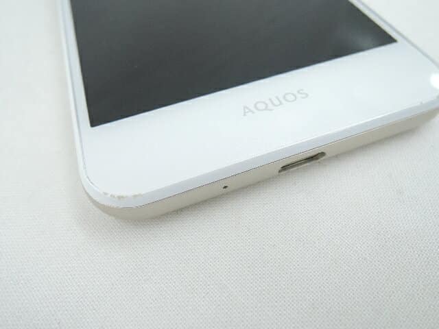 AQUOS SH-L02 ホワイト Used]SH-L02 white C rank SIM-free SHARP