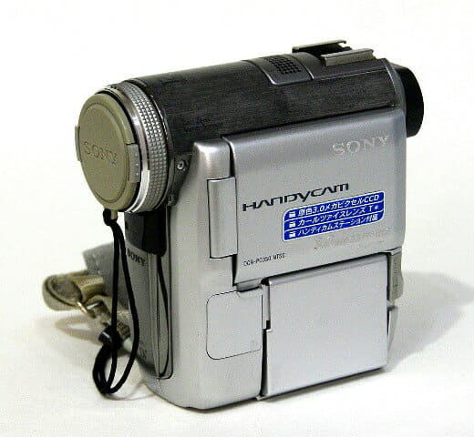 割引発見 動作品 再生OK・録画OK SONY MiniDVビデオカメラDCR-PC350