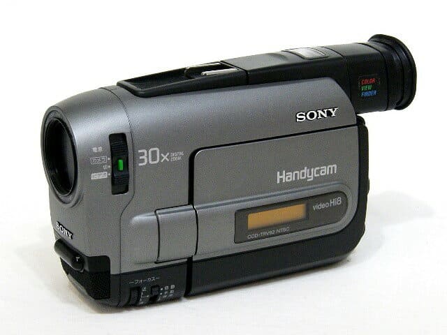 Used]SONY CCD-TRV92 (VideoHi8/8mm Handycam)with AC adapter - BE