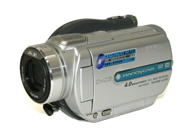 SONY DCR-DVD505 ビデオカメラ Amazon.co.jp: SONY デジタルビデオカメラ(DVD方式) シルバー