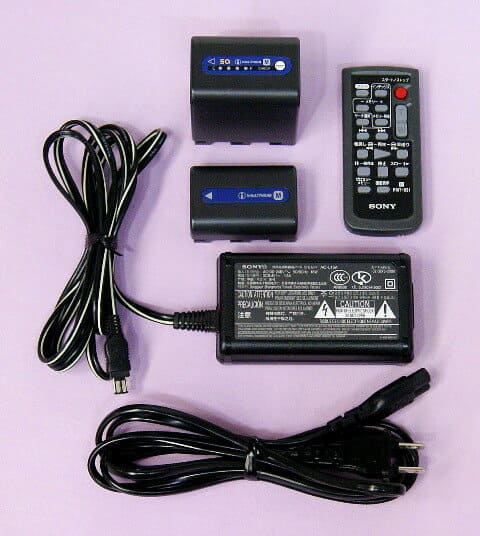 Used]SONY SONY DCR-PC300K digital video camera recorder Handycam