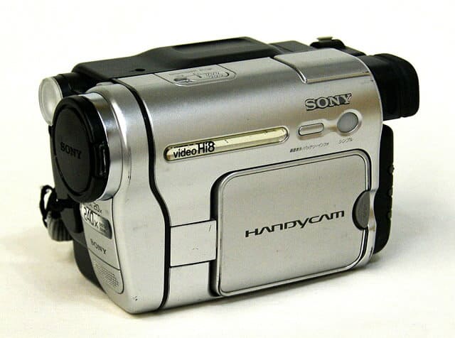 Used]SONY SONY CCD-TRV126 video camera recorder (Hi8 video camera ...