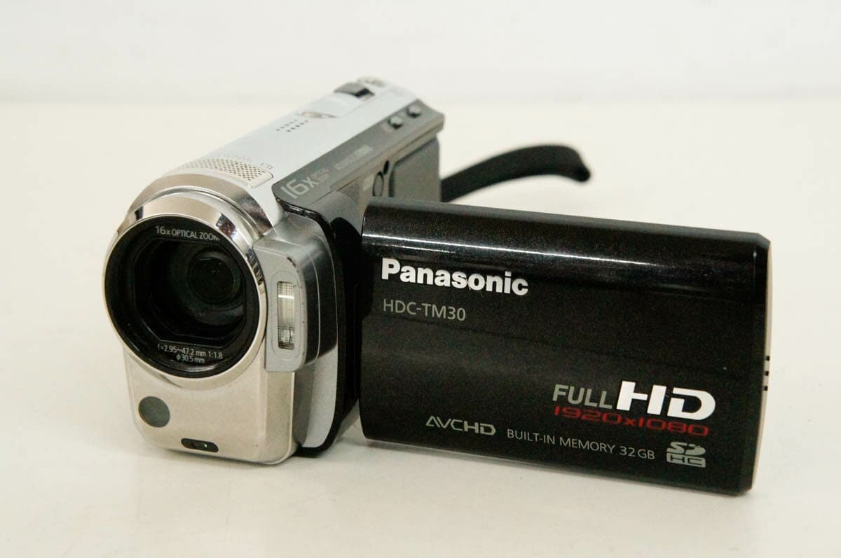 ★Panasonic  HDC-TM30ビデオカメラ 概要 デジタルハイビジョンビデオカメラ HDC-TM30 | デジタル